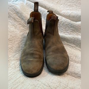 Classic Women’s Blundstone Chelsea Boot